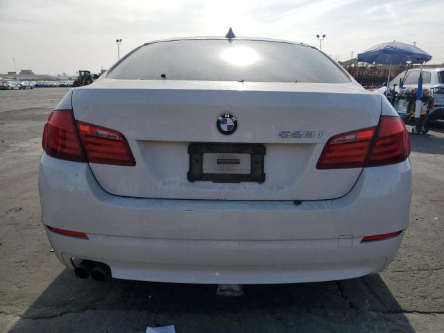 2011 BMW 528 i