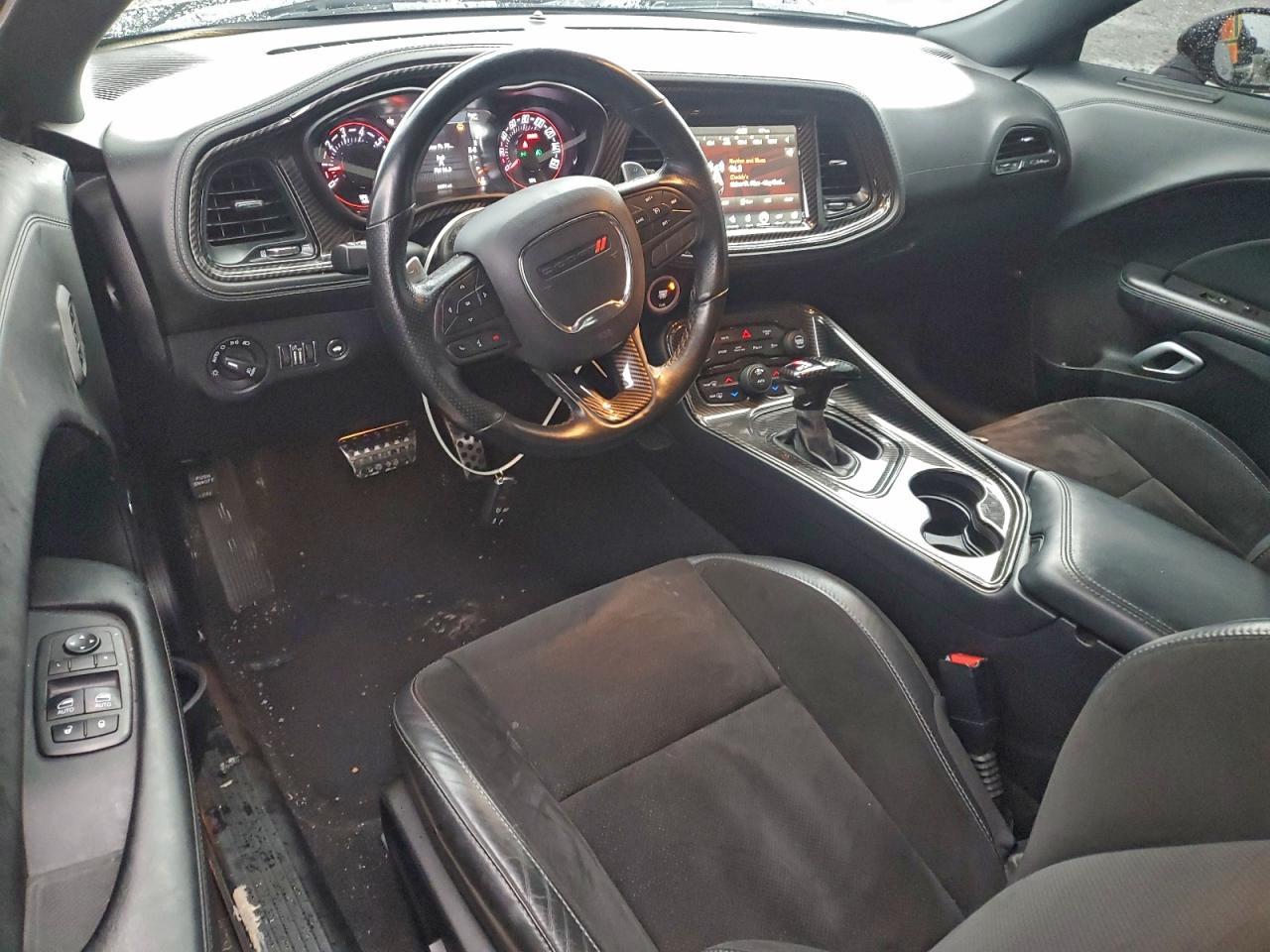 2021 Dodge Challenger gt