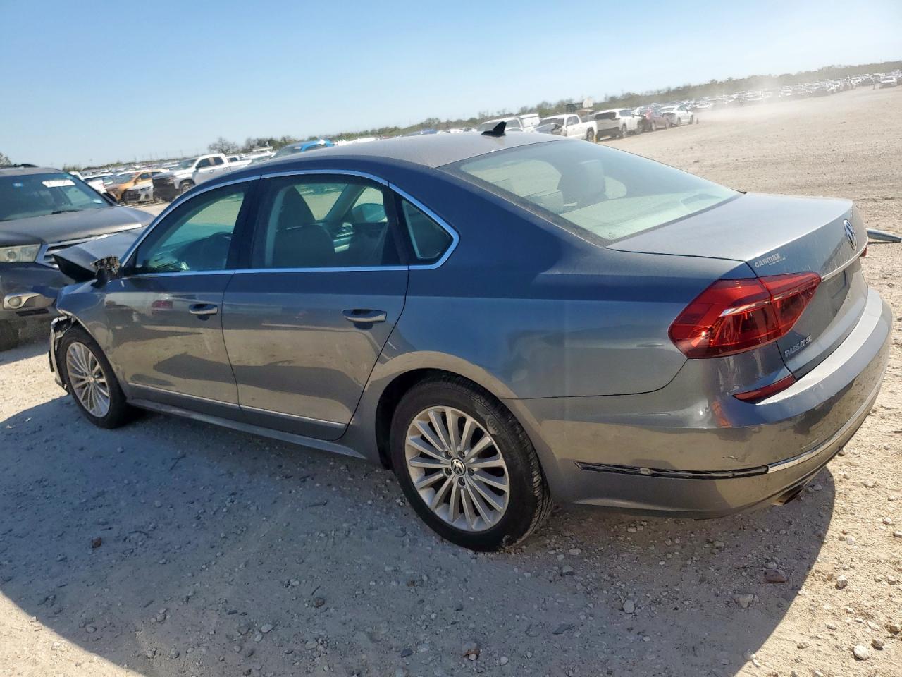 2017 Volkswagen Passat se