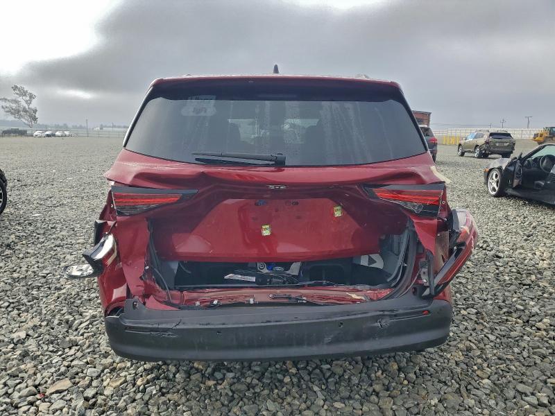 2022 Toyota Sienna xle