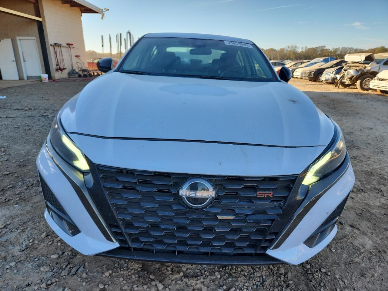 2025 Nissan Altima sr