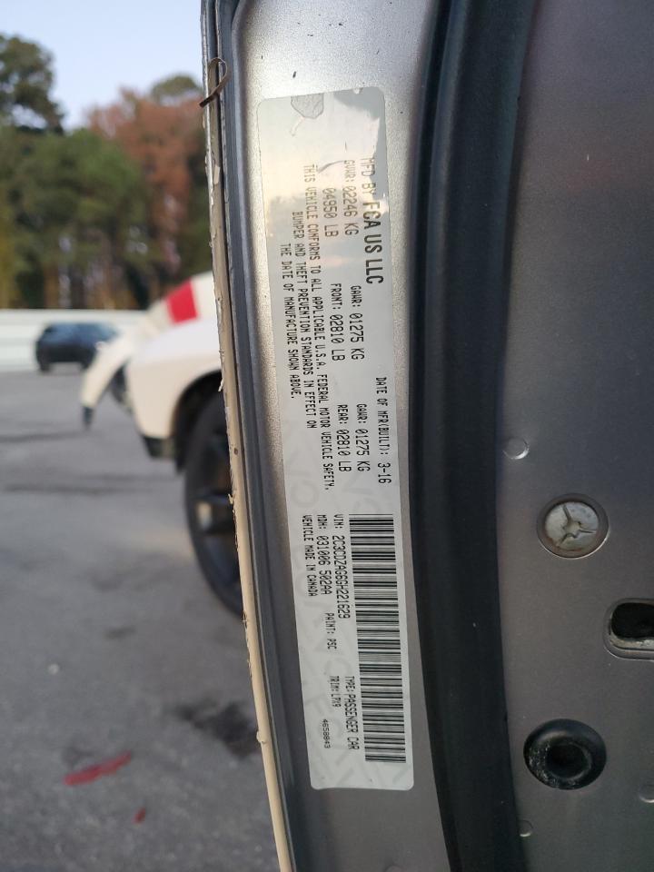 2016 Dodge Challenger sxt