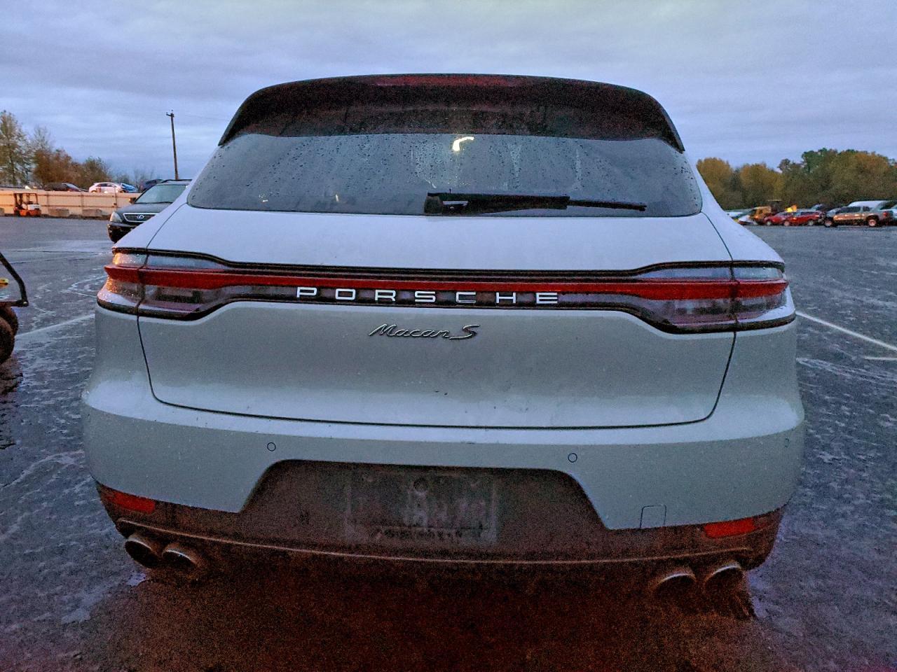 2020 Porsche Macan s