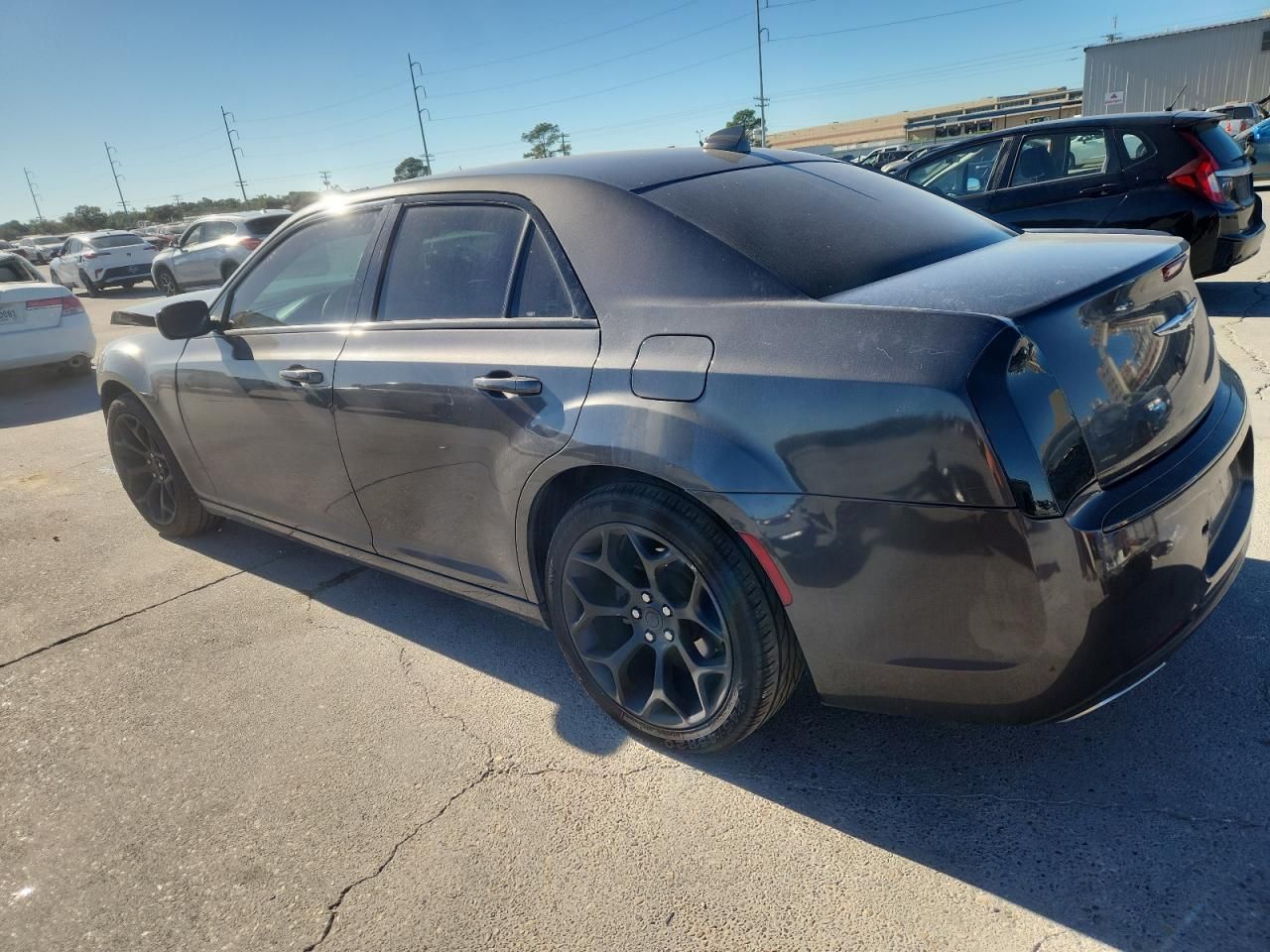 2018 Chrysler 300 s