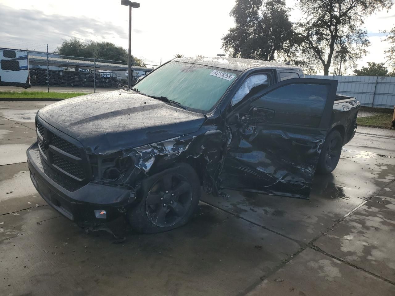 2019 Dodge Ram 1500 Classic slt