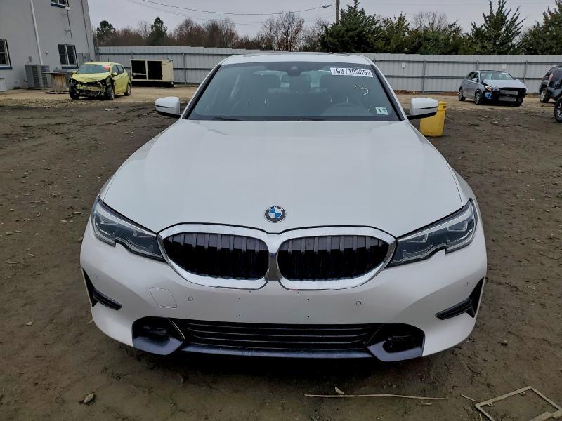 2020 BMW 330xi
