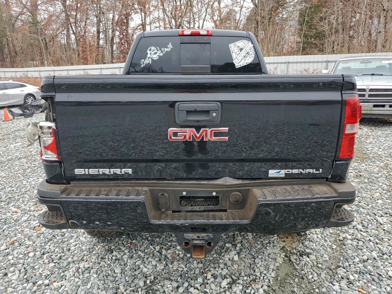 2015 GMC Sierra K2500 Denali