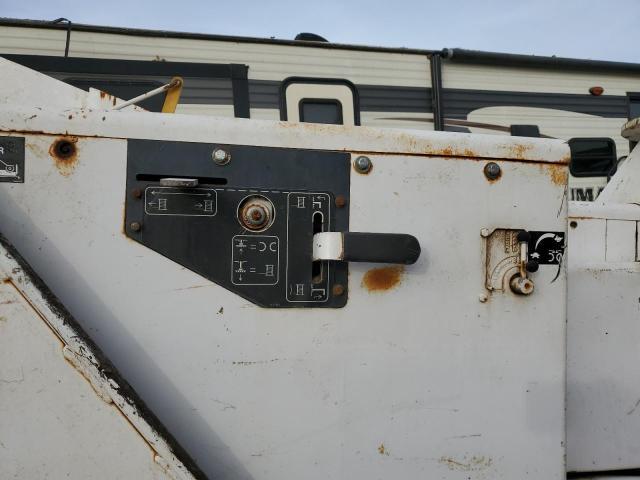2001 Vermeer Wood Chipper
