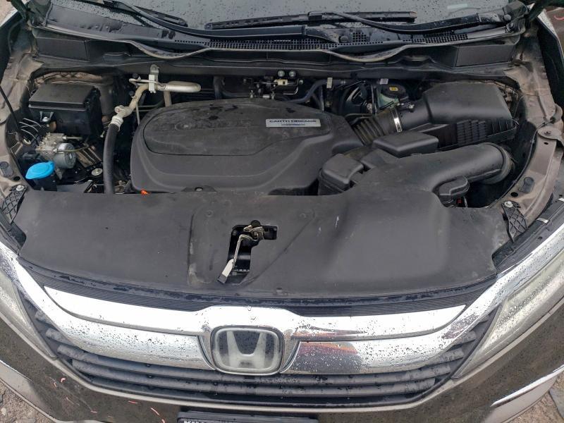 2018 Honda Odyssey Elite