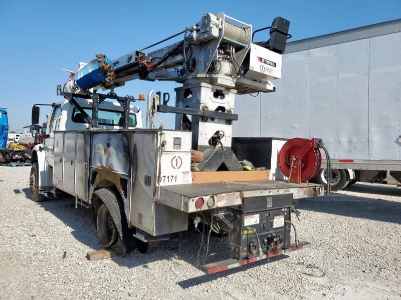 2023 Freightliner M2 106 MED