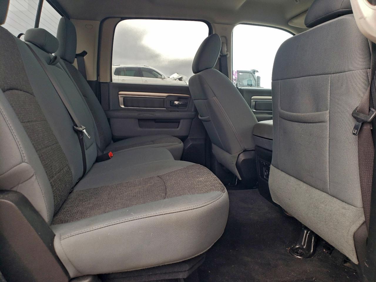 2017 Dodge RAM 1500 SLT