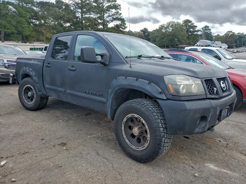 2005 Nissan Titan