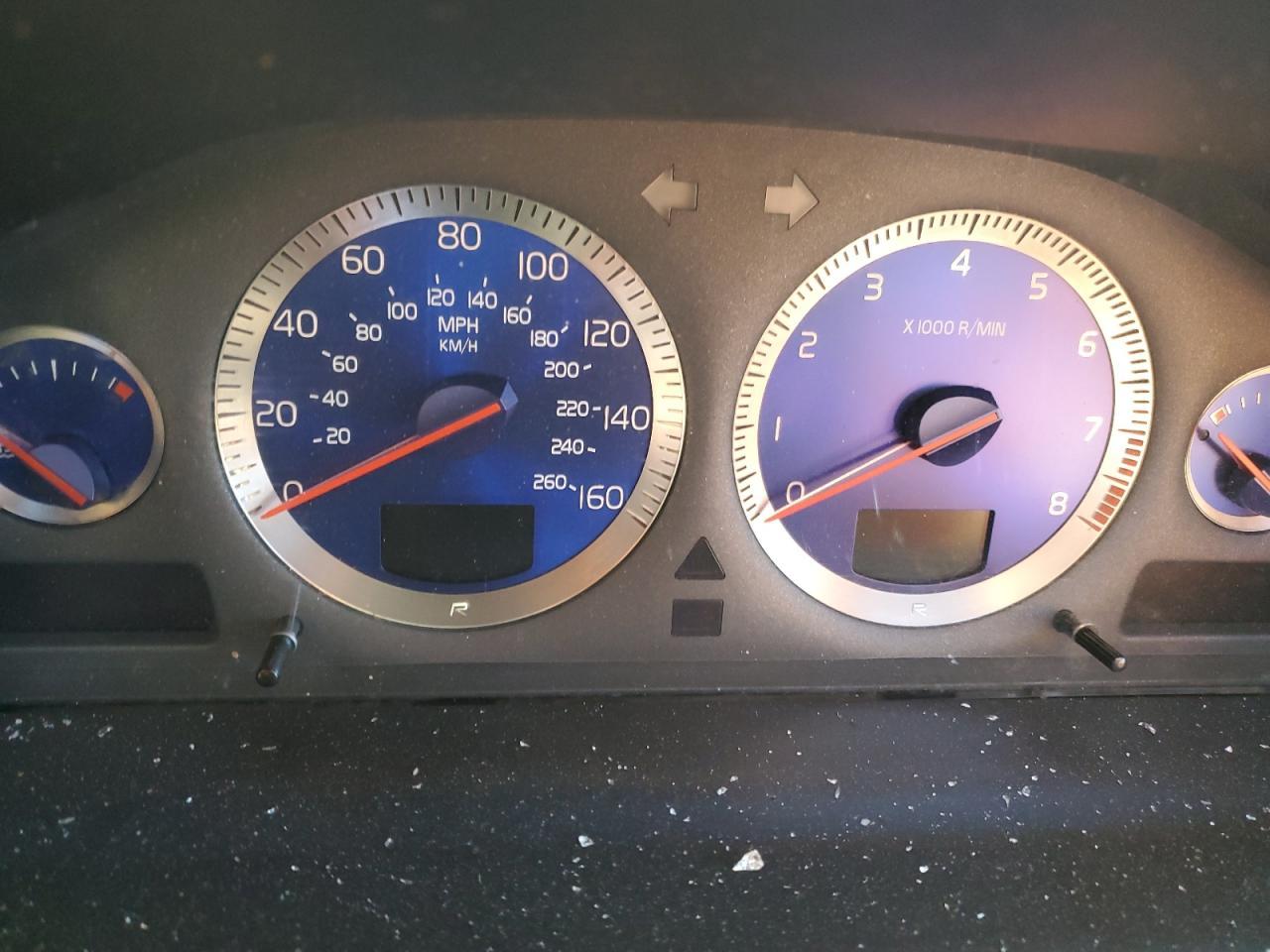 2006 Volvo V70 r
