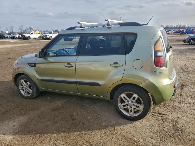 2011 KIA Soul +