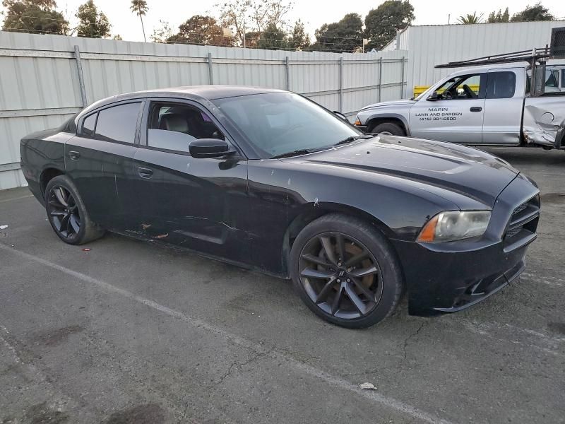 2013 Dodge Charger r