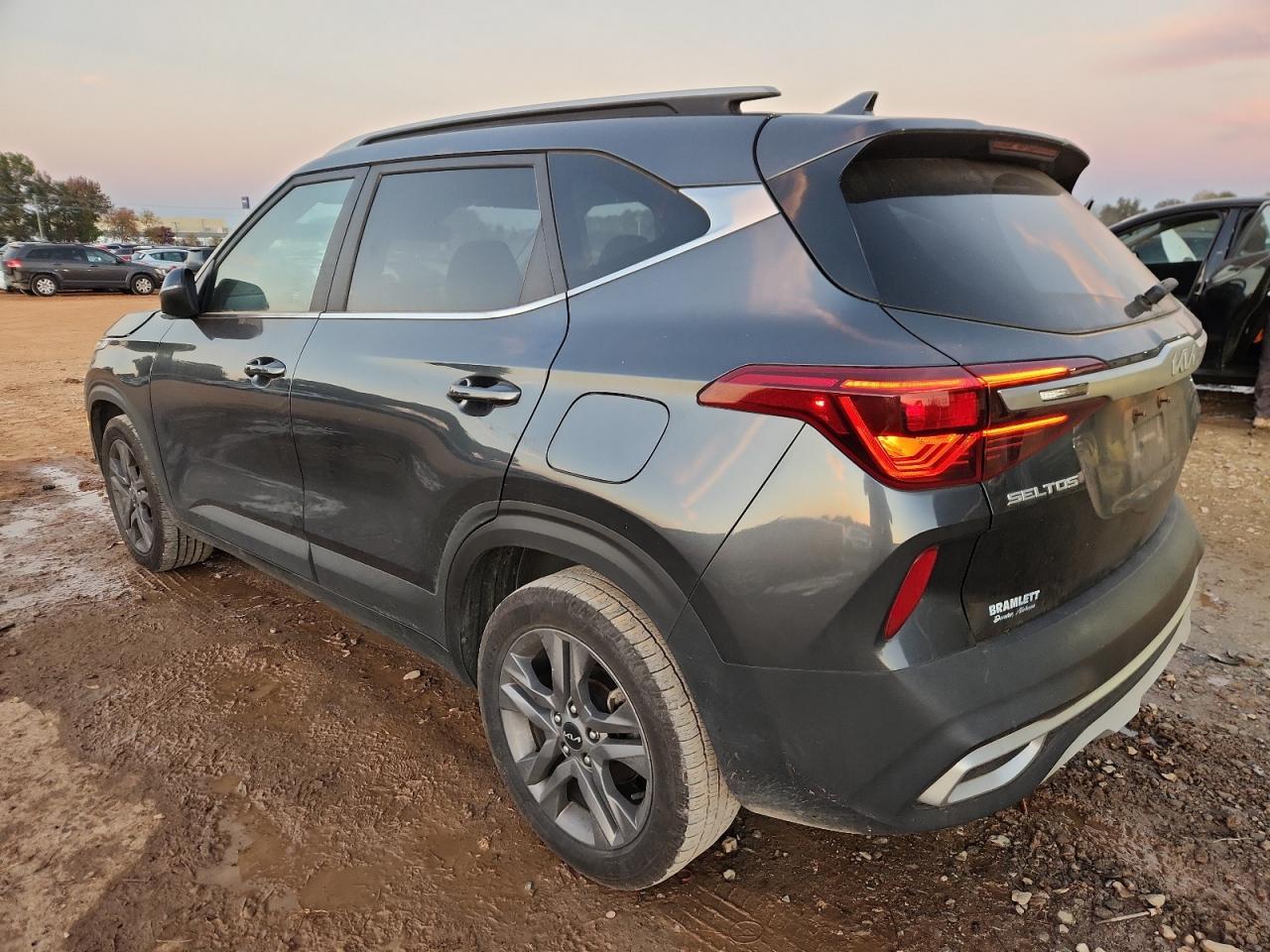 2022 KIA Seltos s