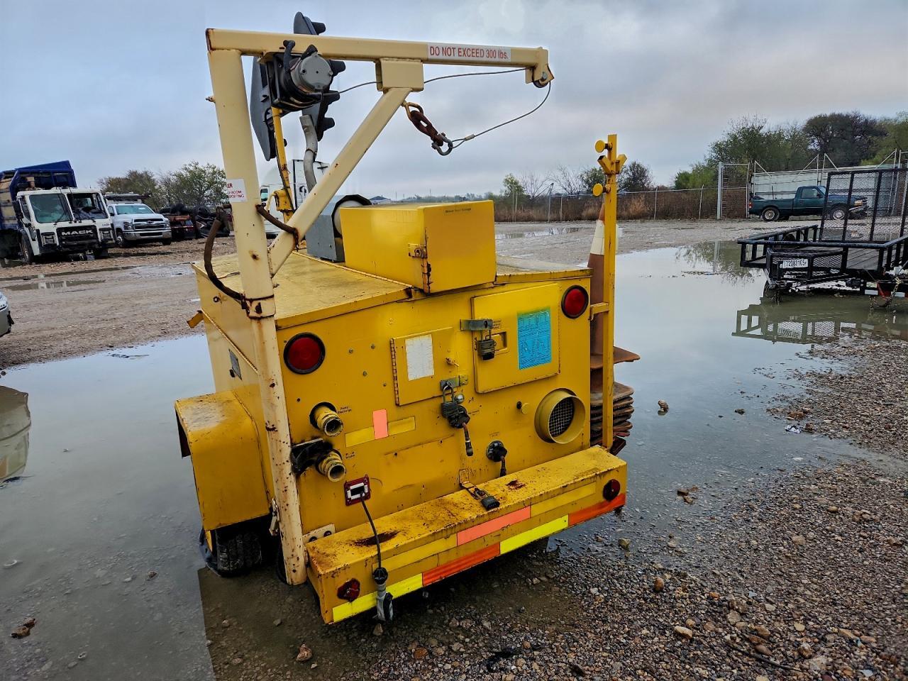 1991 Davis Manhole Support Trailer