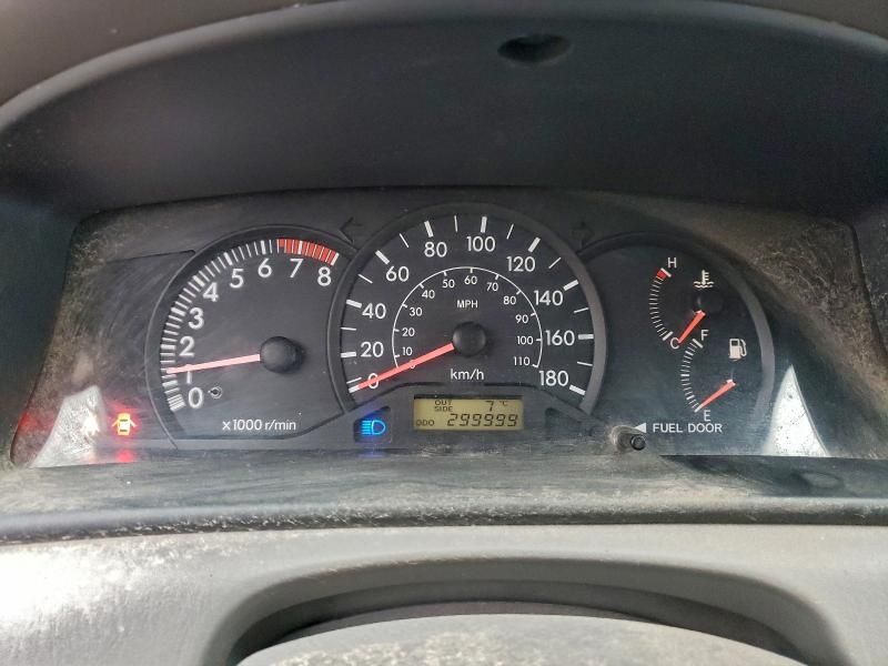 2004 Toyota Corolla ce