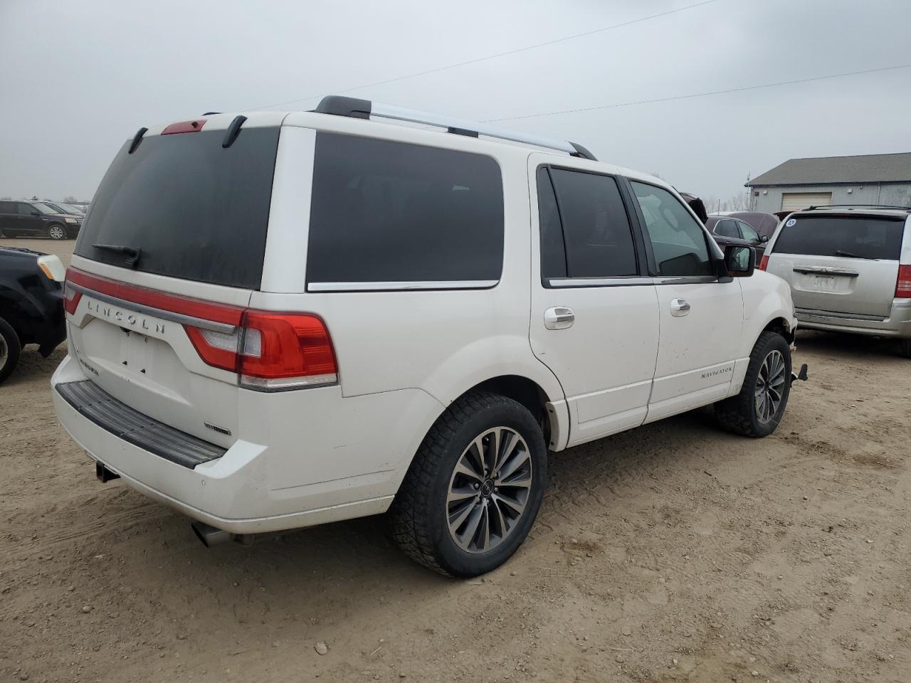 2016 Lincoln Navigator Select