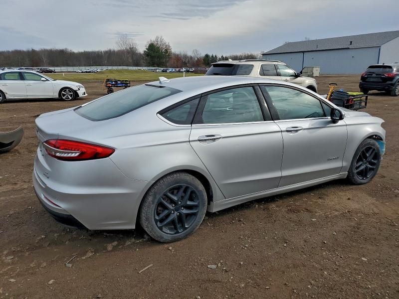 2019 Ford Fusion se