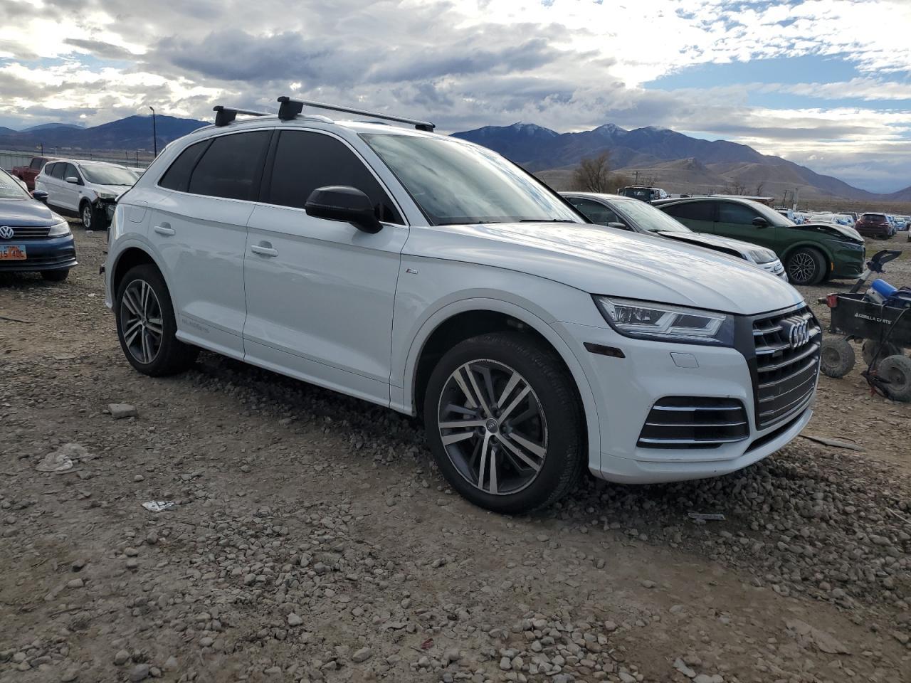 2020 Audi Q5 e Premium Plus