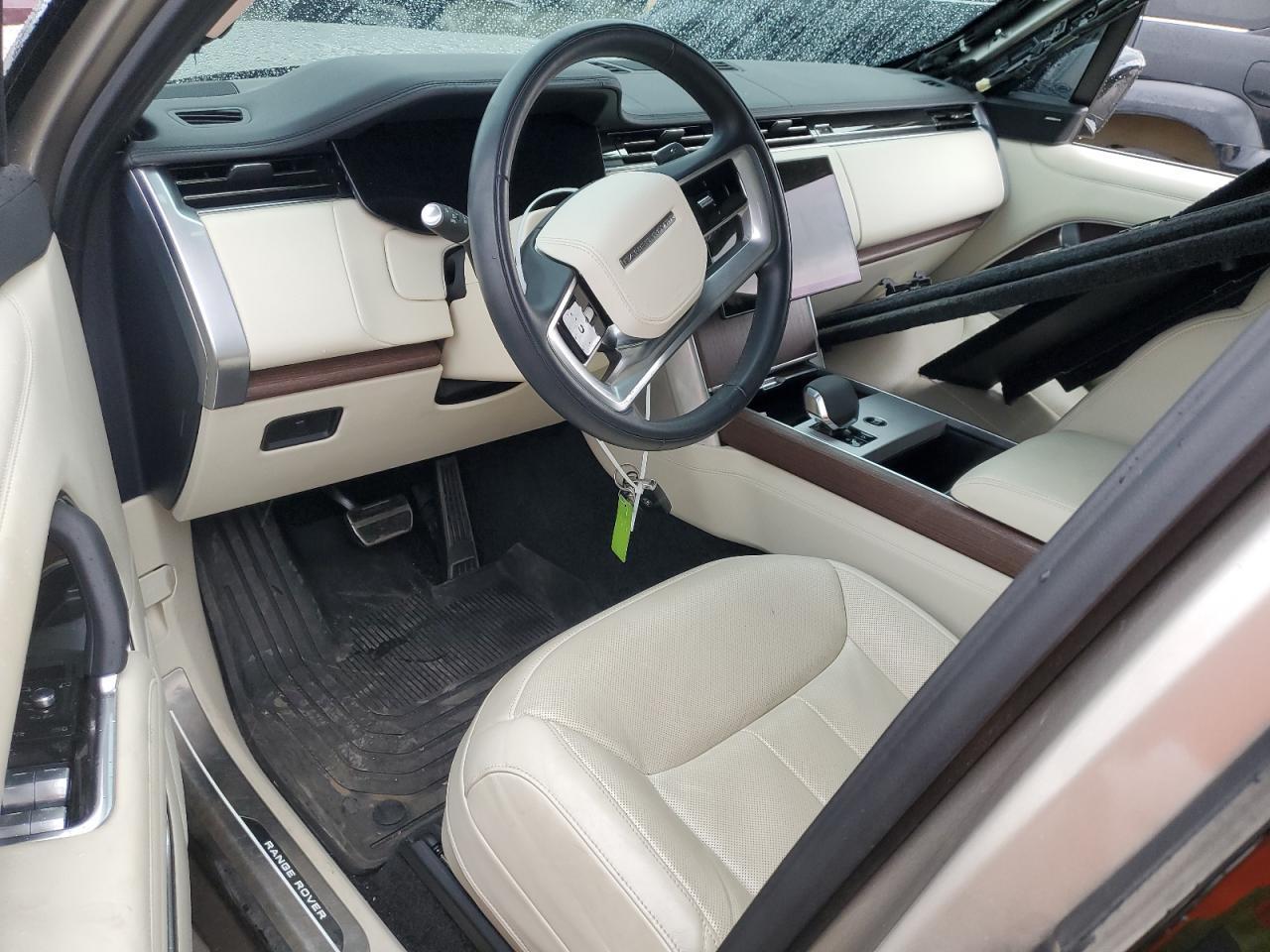 2024 Land Rover Range Rover se