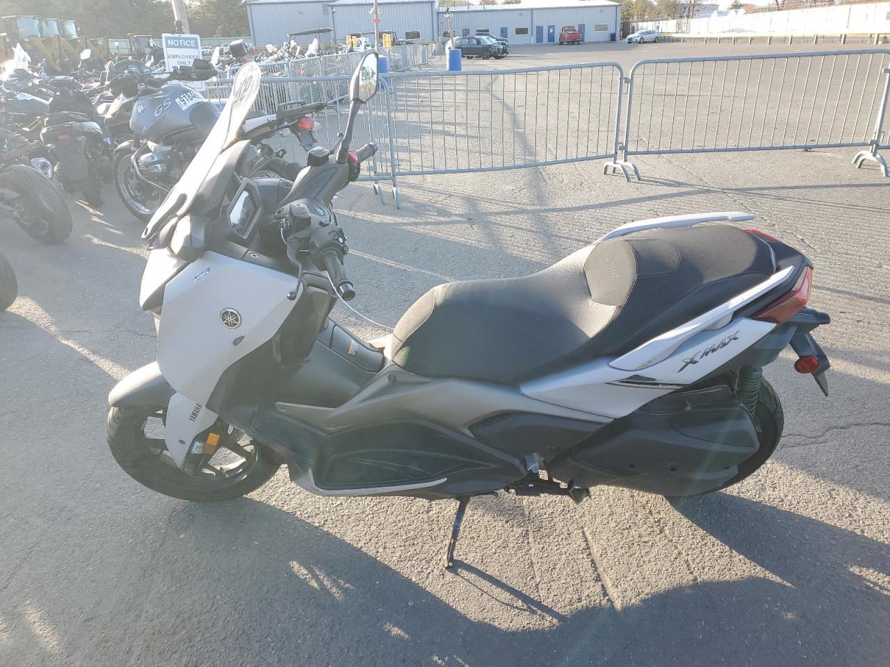 2024 Yamaha CZD300 A