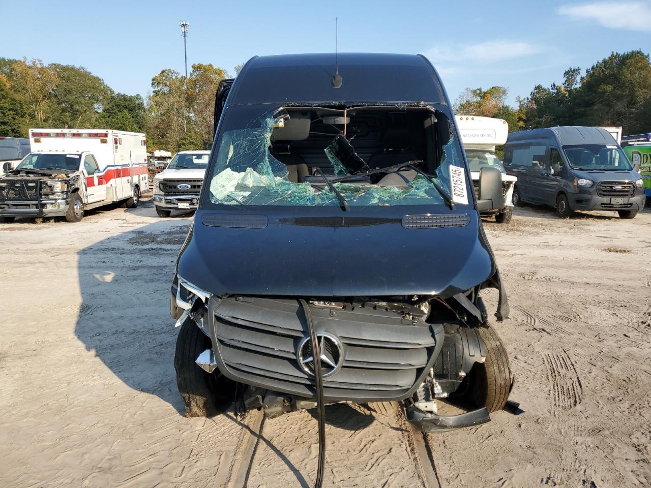 2023 Mercedes-Benz Sprinter 2500