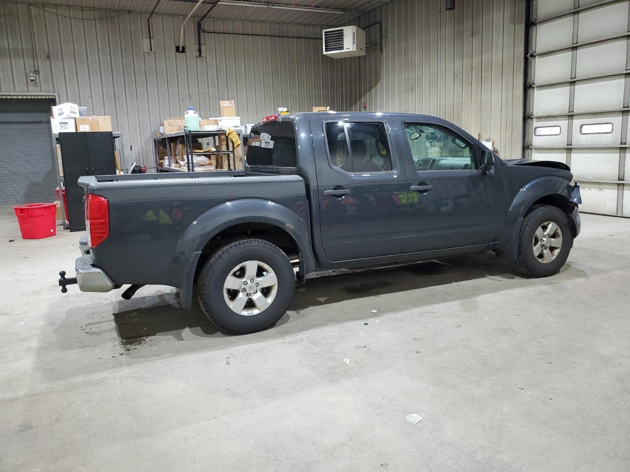 2013 Nissan Frontier S