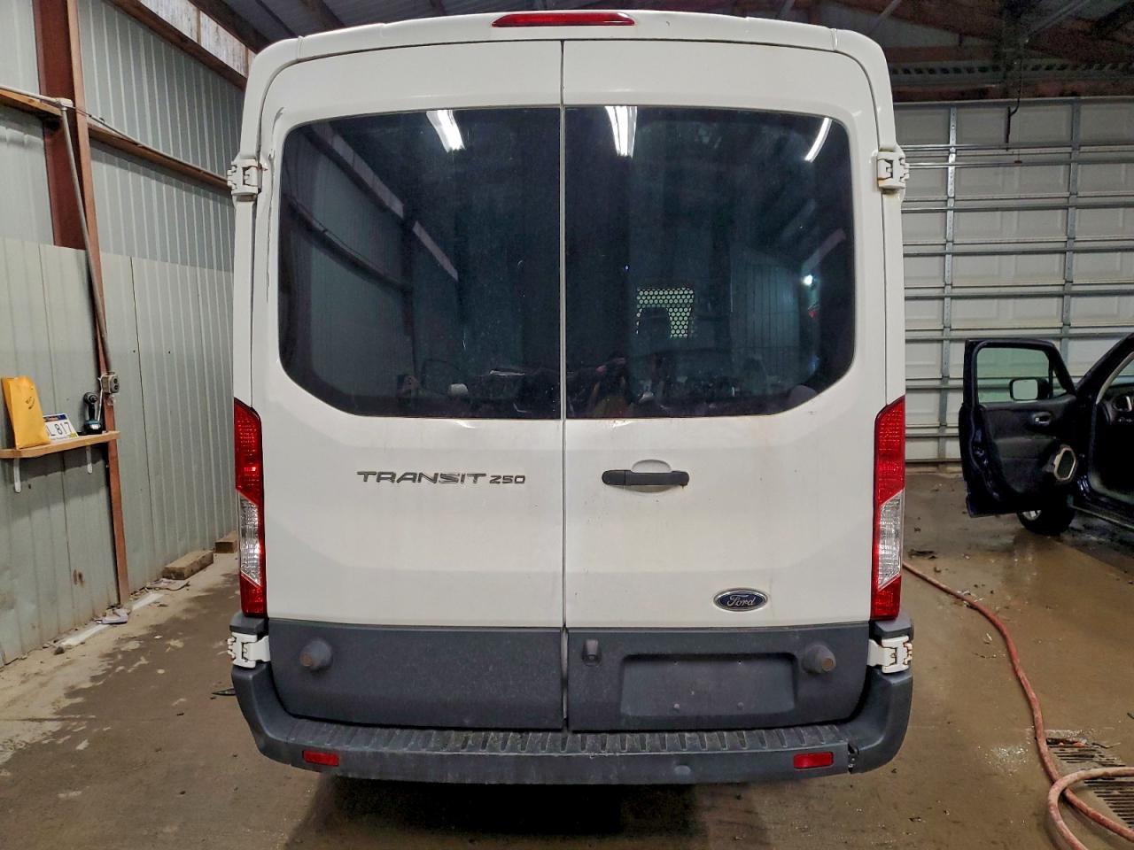 2015 Ford Transit 250 Delivery Van