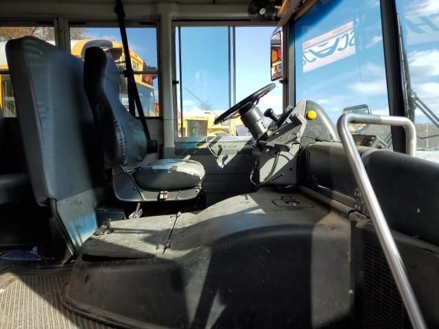 2014 Thomas School Bus-School Bus