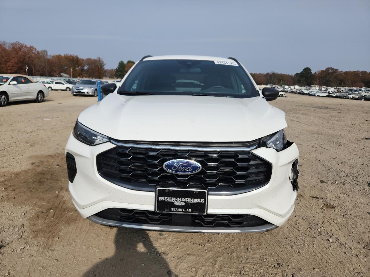 2024 Ford Escape st Line