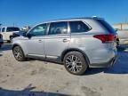 2017 Mitsubishi Outlander es