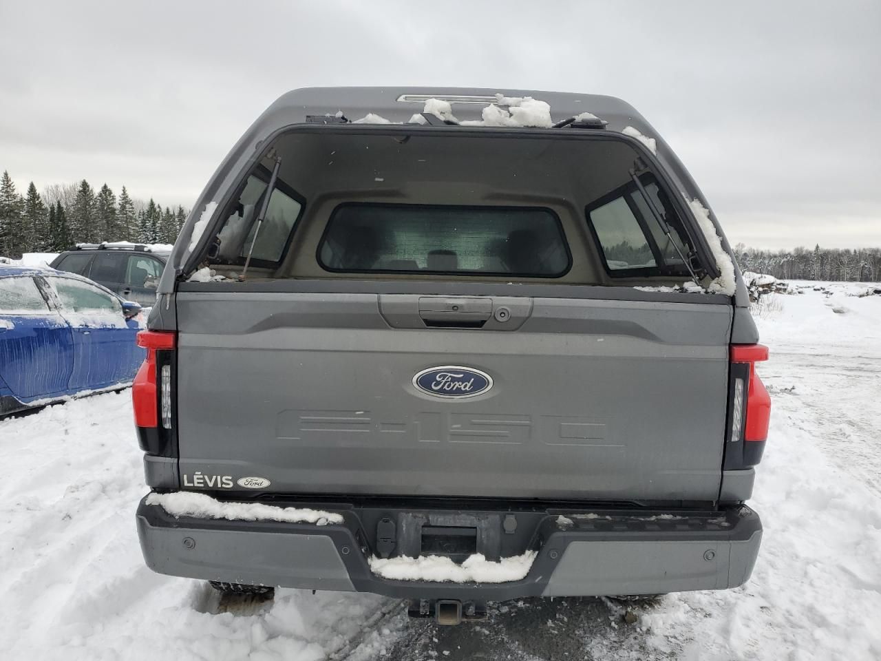 2023 Ford F150 Lightning pro