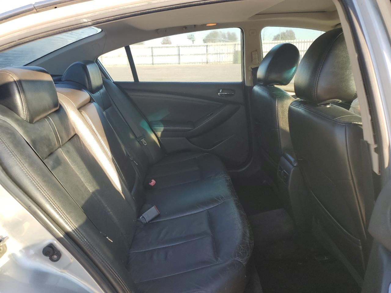 2009 Niss Altima 2.5
