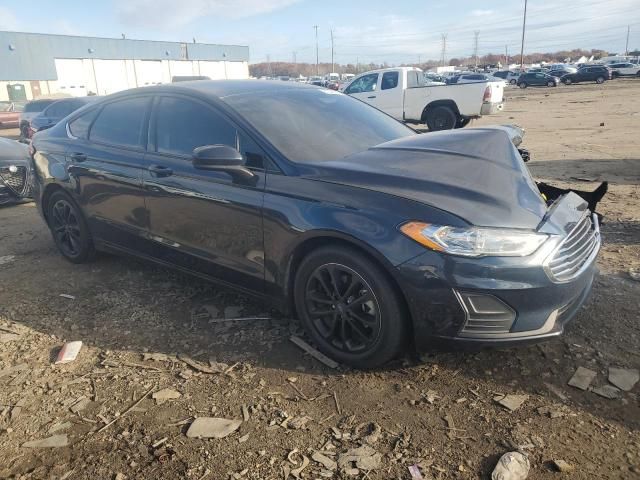 2020 Ford Fusion se