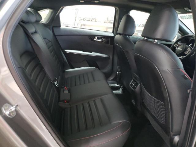 2022 KIA Forte gt