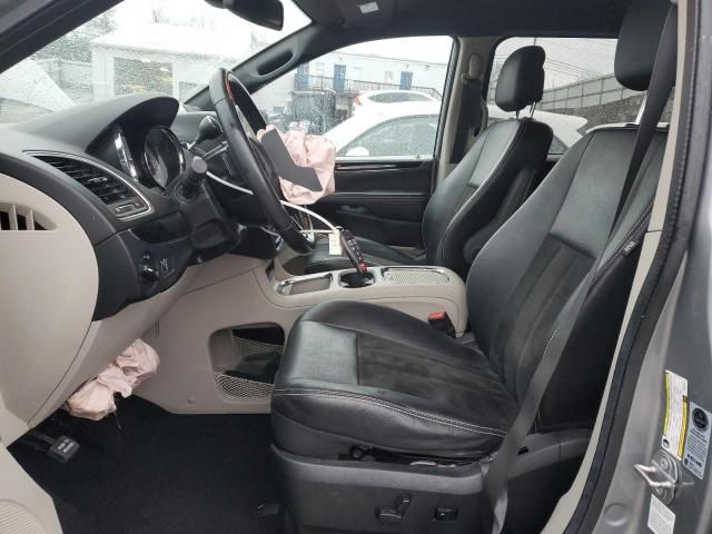 2019 Dodge Grand Caravan sxt