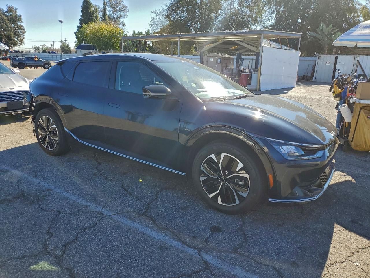 2023 KIA EV6 Light