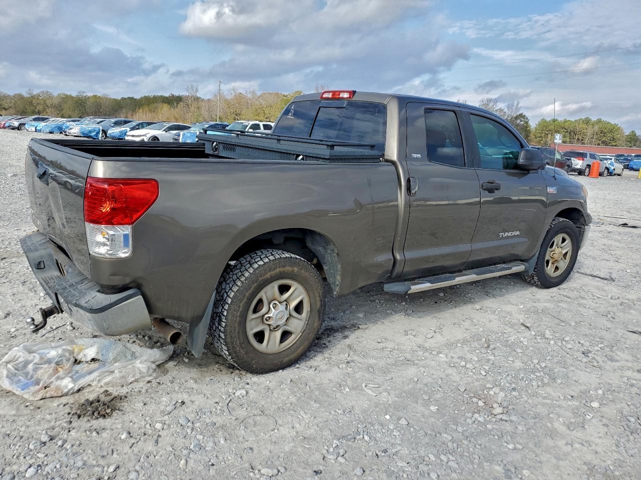 2013 Toyota Tundra Double Cab SR5