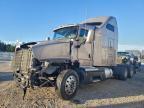 2005 Kenworth T600 Semi Truck