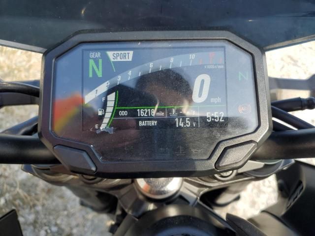 2022 Kawasaki ZR900