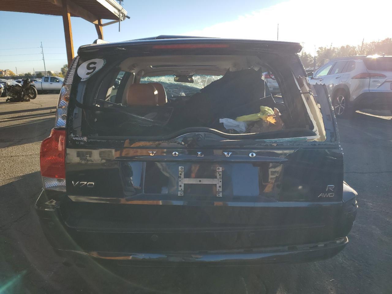 2006 Volvo V70 r