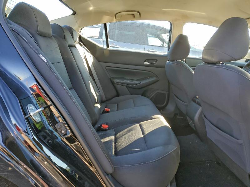 2019 Nissan Altima s