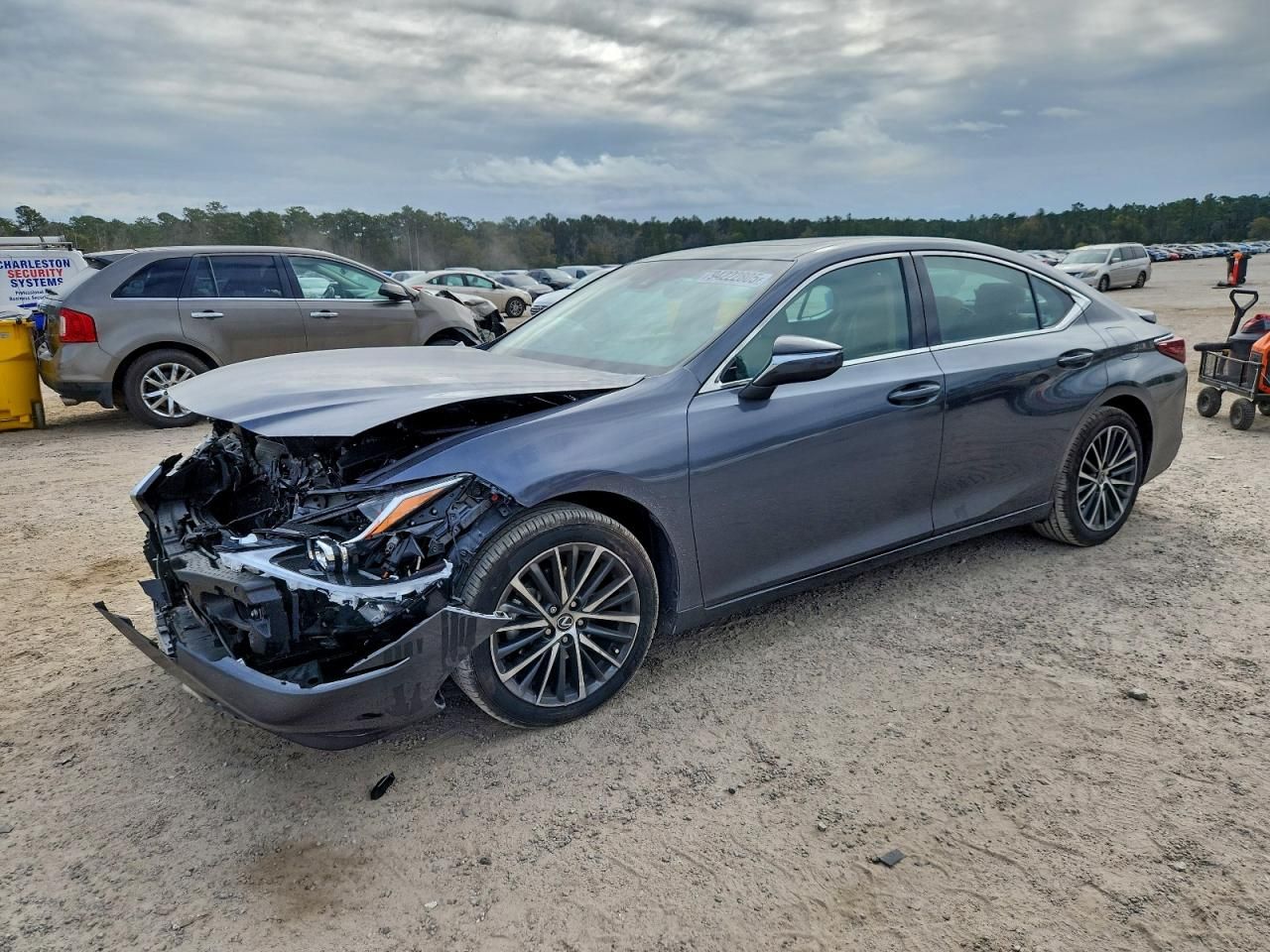 2022 Lexus Es 350 Base