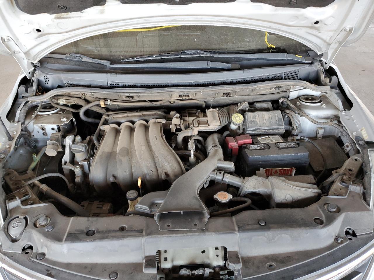 2012 Nissan Versa s