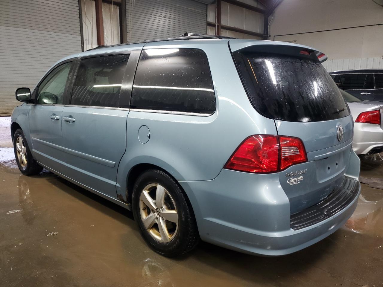 2009 Volkswagen Routan se