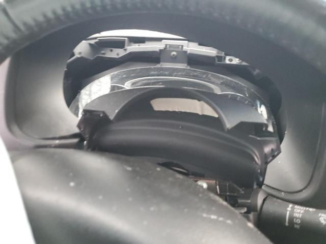 2016 Nissan Pathfinder s