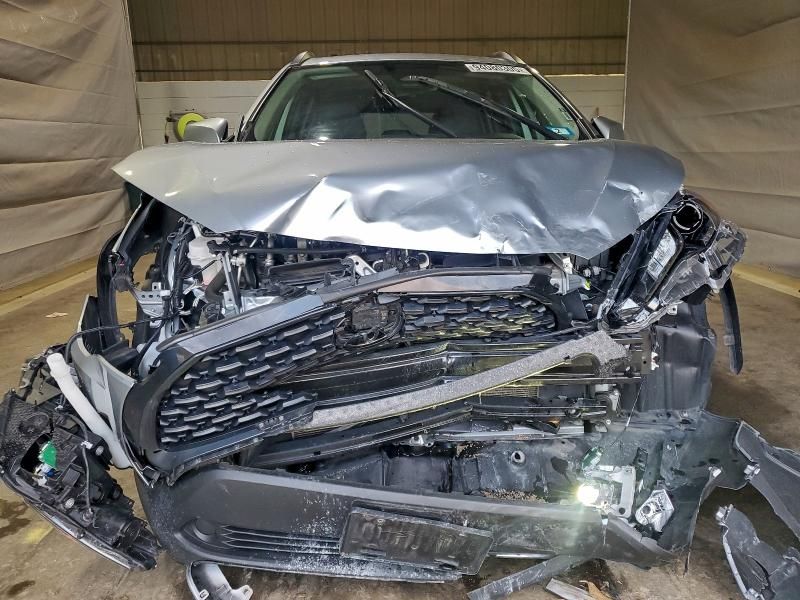 2024 Toyota Corolla Cross le