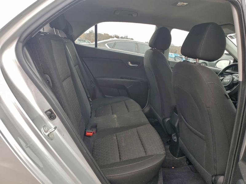 2023 KIA Rio s